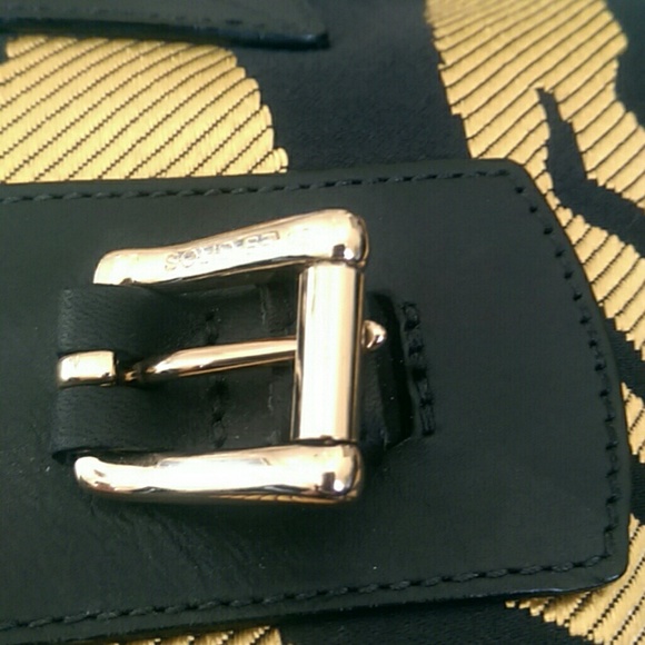 SOLD!RARE DOONEY BOURKE AUTHENTIC LEATHER TOTE… - Picture 8 of 9